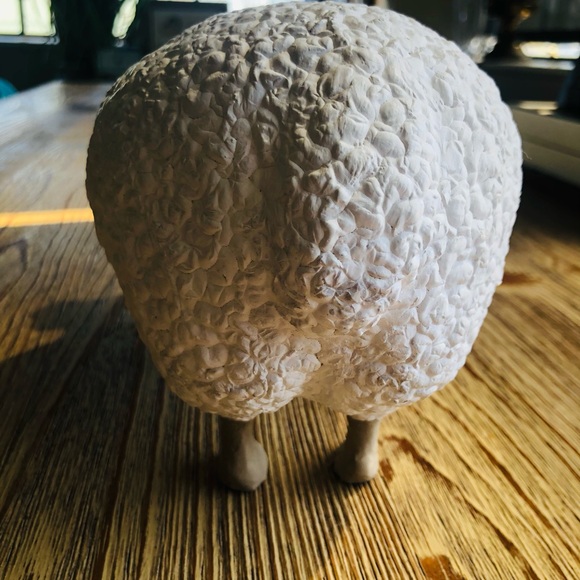 Handsome White Ram Statue - Unbranded - Picture 3 of 5